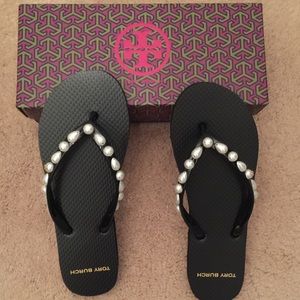 tory burch pearl flip flops